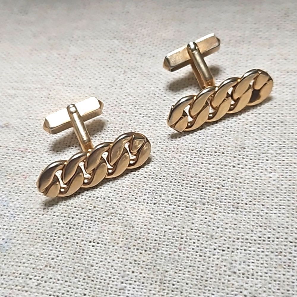 Vintage Swank Cuban Link Gold Plated MCM Cuff Links